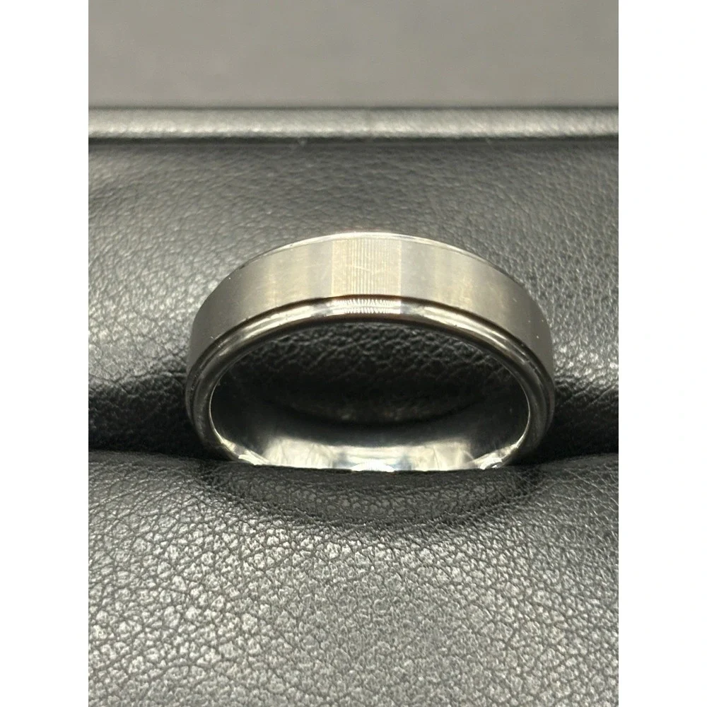 Brushed Tungsten 7MM Band Ring Size 10 H5